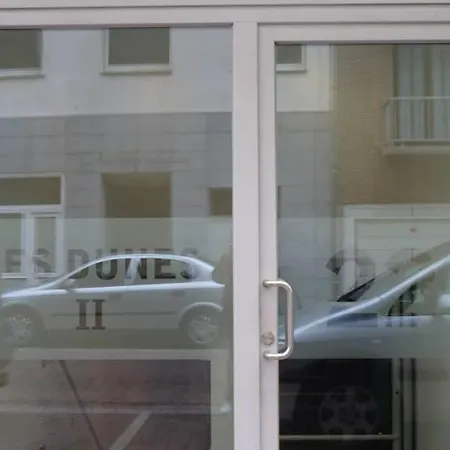 Appartement Zonnig Aan Zee In Mariakerke Ostende