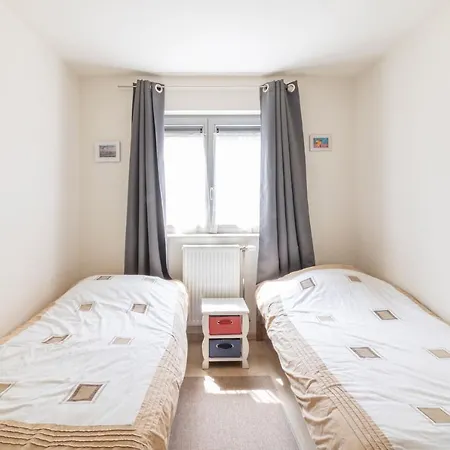 Apartment Zonnig Aan Zee In Mariakerke